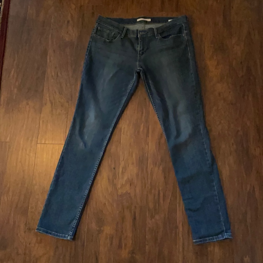 Levi’s 524 Skinny jeans